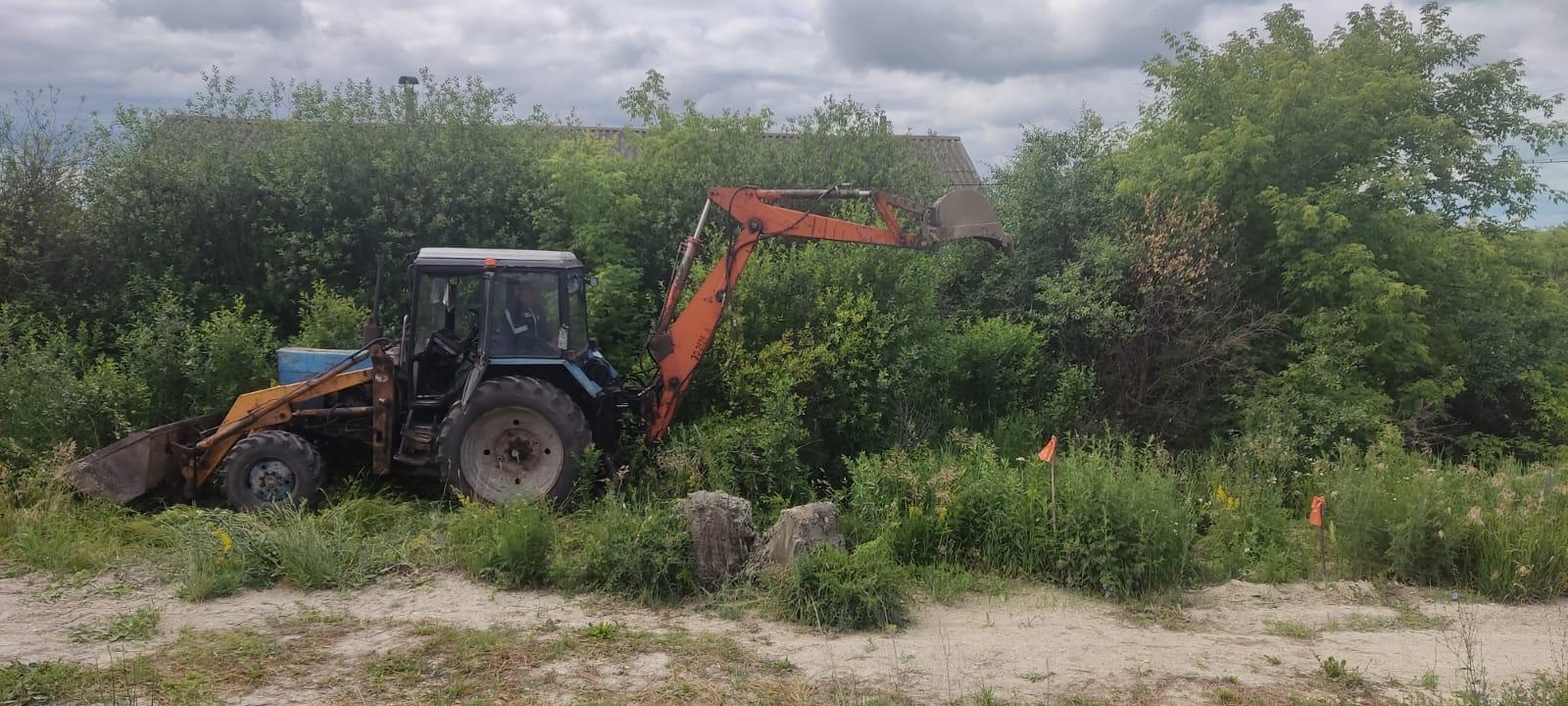 Администрация устранила порыв водопровода.